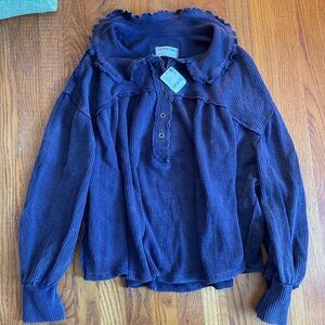 We The Free Queen of hearts thermal. NWT